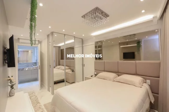 Imagem Cobertura triplex á venda mobiliada, decorado e equipado com 3 suítes localizada no Bairro Perequê de Porto Belo