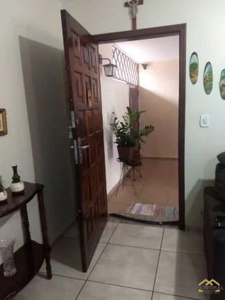 Imagem Casa térrea com 3 quartos à Venda por R$699.000,00 - Vila Rio Branco - Jundiaí/SP