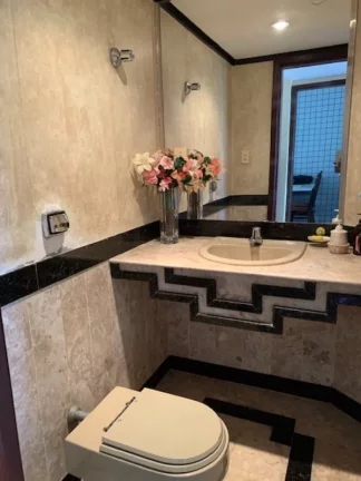 Imagem Cobertura Duplex 4/4, 3 Suítes, 380,00m2 04 Vagas Soltas, pega 05 Carros - no Charmoso Morro do Conselho - Rio Vermelho por apenas R$1.550.000,00