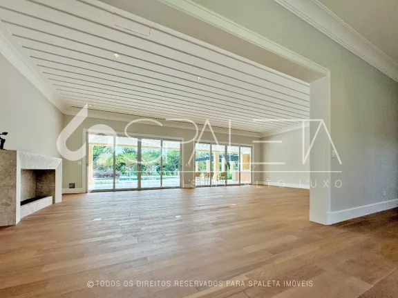 Imagem Belíssima casa com arquitetura toscana à venda na Fazenda da Grama em Itupeva