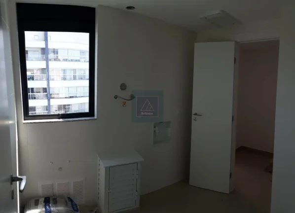 Imagem Cobertura Duplex com 3 suítes. 224,24 m² privativos. Terraço com 51,8 m² privativos.