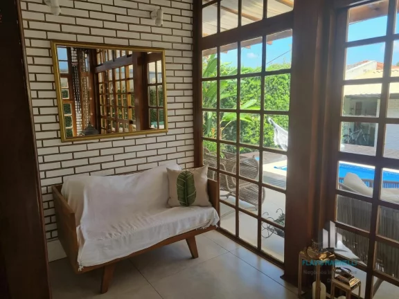 Imagem Alphaville 6 Casa de 259m² com 3 Dorms sendo 1 Suíte e 2 Vagas de Garagem