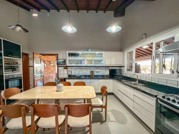 Imagem Casa em Condomínio a Venda no bairro Granja Viana - Carapicuíba, SP