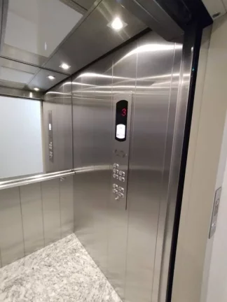 Imagem Cobertura com 2 dormitórios à venda, 106 m² por R$ 440.000,00 - Parque São Vicente - Mauá/SP