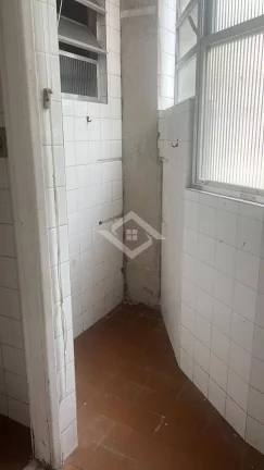 Imagem Apartamento de 3 Quartos para Venda em Copacabana com 103 m²