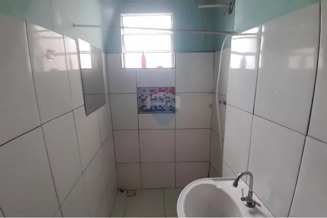 Imagem Casa a venda com 1 quarto com 200 m² em CASCADURA - RIO DE JANEIRO