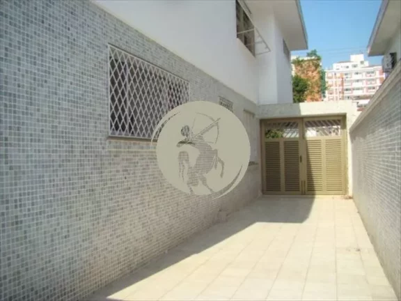 Imagem Sobrado a venda em localização priveligiada!