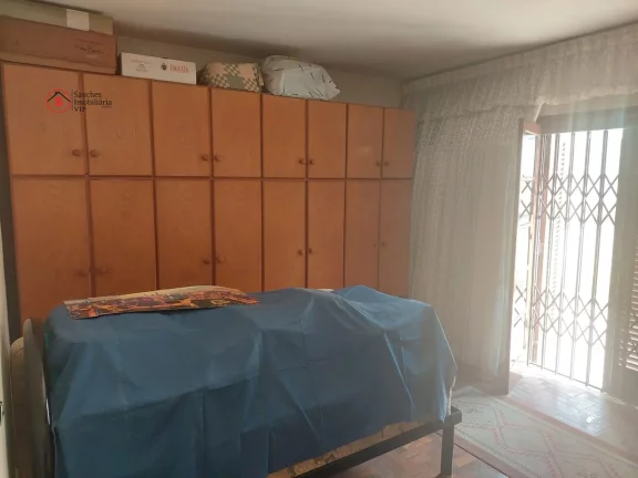 Imagem SOBRADO GRANDE COM EDÍCULA, A VENDA OU LOCAÇÃO. 5 DORMITÓRIOS E 7 VAGAS DE GARAGEM. ÓTIMA LOCALIZAÇÃO, PRÓXIMO AO LARGO DA VILA ZELINA.