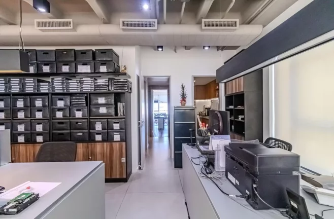 Imagem Sala Comercial para Venda em Rio de Janeiro, Barra Olímpica, 1 banheiro, 1 vaga