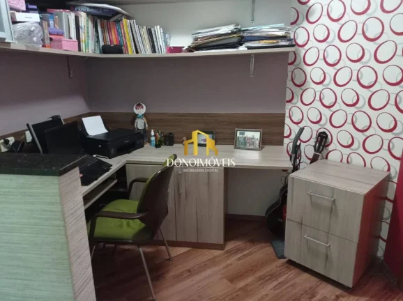 Imagem Excelente casa de 250 m² com acabamento moderno, lazer e localização estratégica