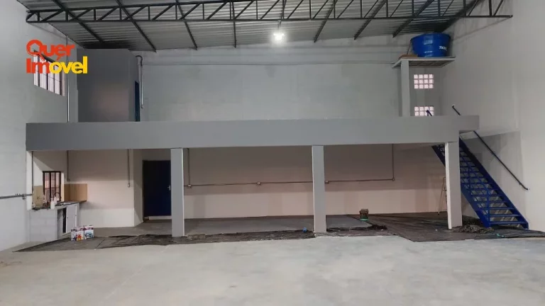 Imagem Galpão Comercial para Locação em Ribeirão Preto-SP, Bairro Bonfim Paulista: 1 Sala, 2 Banheiros, 1 Vaga de Garagem, 330m².