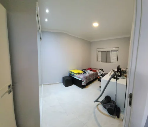 Imagem Casa em condomínio fechado á venda com 3 quartos em Forquilhas