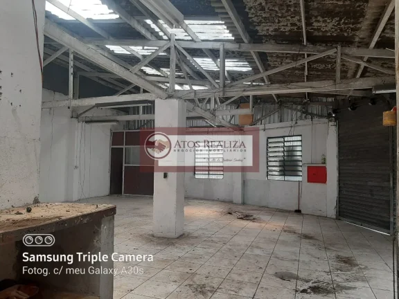 Imagem Aluga-se Galpão de Esquina em Jardim Cliper - São Paulo