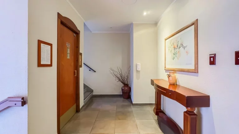 Imagem FCC 1118 Apto POA2335 - Apartamento à venda no bairro Floresta - Porto Alegre/RS