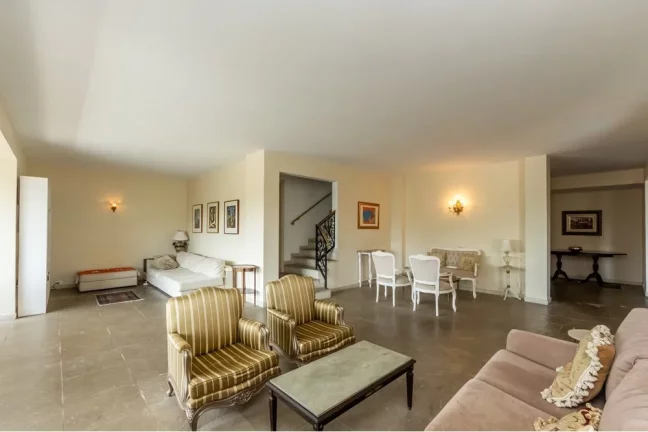 Imagem CASA RESIDENCIAL em São Paulo - SP, Pacaembu