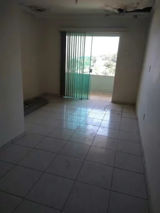 Imagem Geminado com 3 dormitórios sendo 1 suíte e 2 vagas - Floresta | Joinville/SC