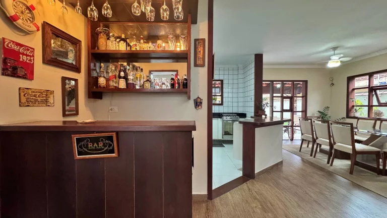 Imagem Maravilhoso sobrado à venda em São Lourenço - Bertioga - R$ 2.100.000,00