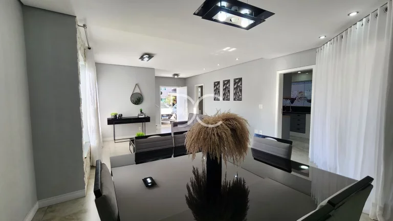 Imagem Ibiti Royal Park - Venda Sobrado | AC 215 | m² AT 280 m² | 4 Dorm | 3 Suítes | 5 Ban | 4 Vagas