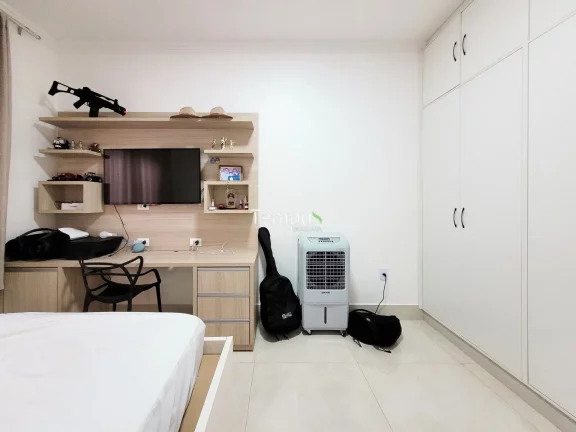 Imagem Casa Alto Padrão, 3 quartos 1 suíte com closet, em Bairro São Francisco 1, Senador Canedo/GO