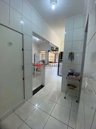 Imagem Sobrado à venda 3 Quartos, 1 Suite, 3 Vagas, 222M², Vila Palmares, Santo André - SP