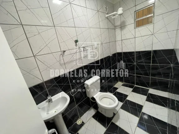 Imagem Casa em Moreno | 3 Quartos, 1 Suíte, 2 Salas, Garagem Coberta, Aceita Financiamento.