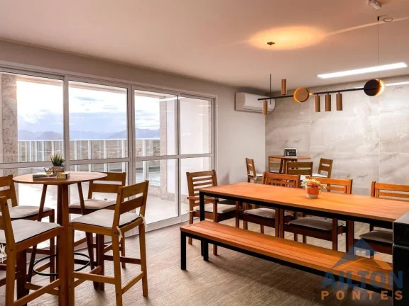 Imagem Apartamento com 2 Quartos à Venda no Centro de Guarapari/ES
