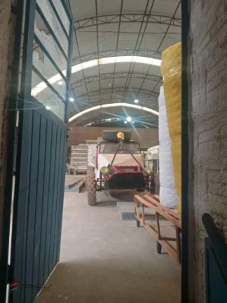 Imagem Galpão à venda, 685 m² por R$ 2.800.000,00 - Vila Togni - Poços de Caldas/MG