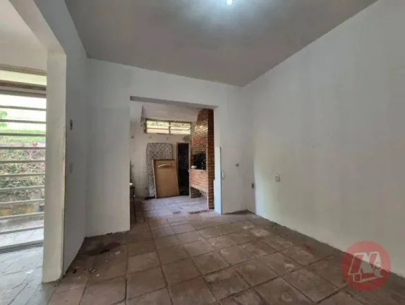 Imagem Casa com 3 dormitórios para alugar, 212 m² por R$ 6.583,33/mês - Chácara das Pedras - Porto Alegre/RS