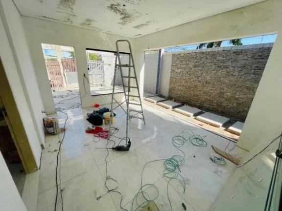 Imagem Casa à Venda em Vila Mirim, Praia Grande - SP