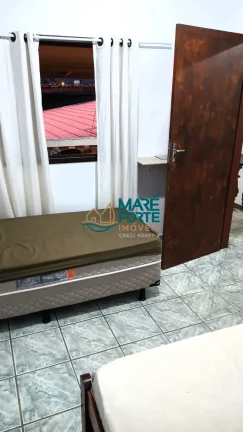 Imagem AMPLA CASA RECÉM REFORMADA COM 2 EDÍCULAS BEM PERTO DA PRAIA!