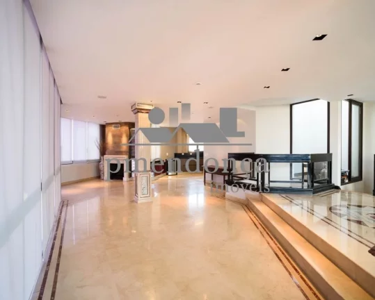 Imagem Espetacular Cobertura Tríplex com 626 m² no bairro Pacaembú!