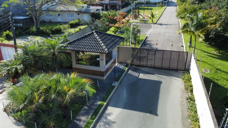 Imagem Casa à venda, 290M2, 2 Suítes, 2 V, Cachoeira do Bom Jesus, Florianópolis/SC