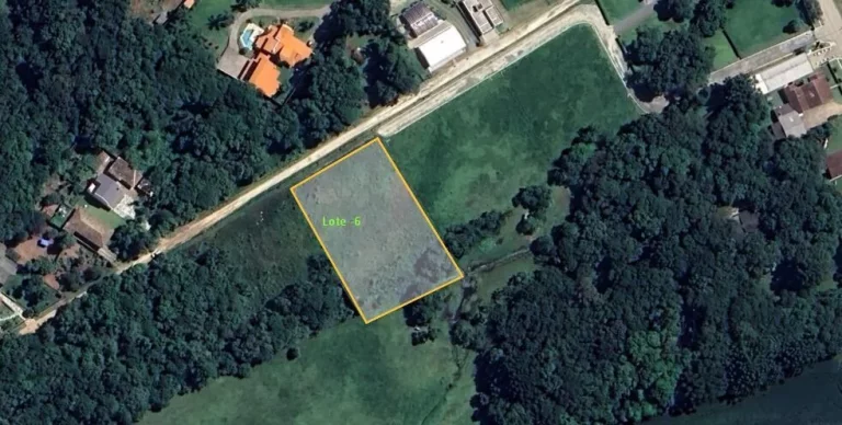 Imagem Terreno em Condomínio Fechado - 3.756,68m²
