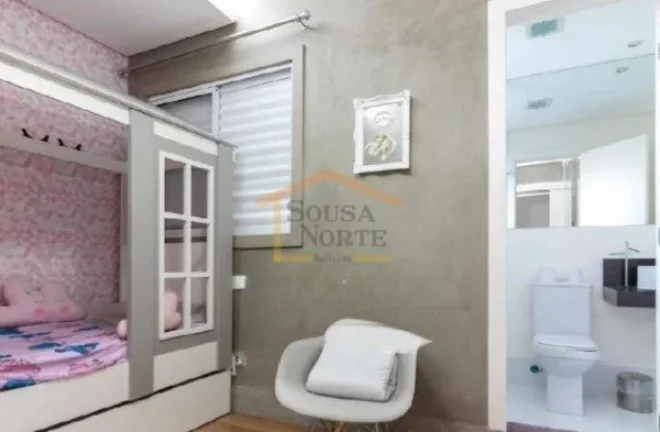 Imagem Sobrado de 260m² com 3 dormitórios, sendo 3 suítes, sendo uma master com closet, 5 banheiros, sal...