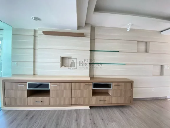 Imagem Apartamento com 3 suítes à venda no Centro de Balneário Camboriú/SC