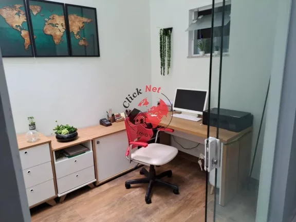 Imagem Lindo sobrado à venda, recentemente reformado, localizado na Vila Valparaíso, Santo André, com 3 dormitórios, sendo 1 suíte, 2 vagas, 196 m².