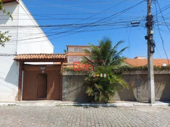 Imagem Casa com 5 dormitórios à venda, 250 m² por R$ 550.000 - Peró - Cabo Frio/RJ