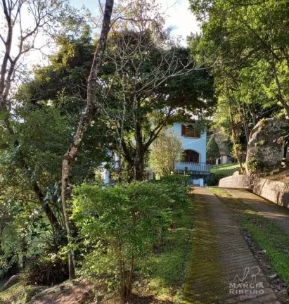 Imagem Casa com 6 quartos no Itacorubi