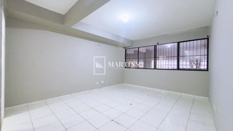 Imagem Excelente oportunidade para adquirir uma sala comercial na Asa Norte, Brasília. Com uma área total...