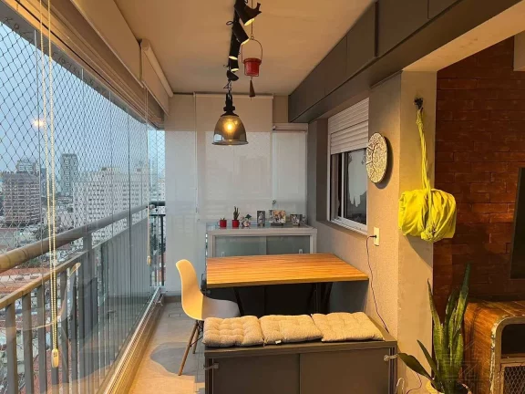 Apartamento, 2 quartos, 1 suíte Cambuci - R$ 795 mil