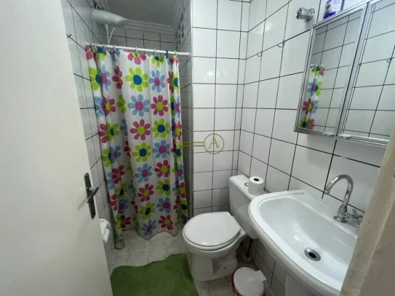 Imagem Apartamento à venda 300 metros da praia, no Centro de Peruíbe/SP