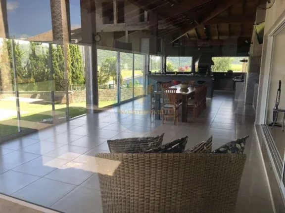 Imagem Casa em Condomínio a Venda no bairro Tanque - Atibaia, SP