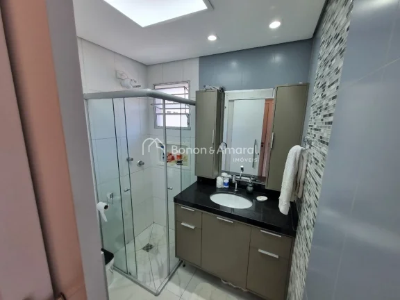 Imagem Casa recém reformada, com decoração moderna-contemporânea, instalações todas novas. Ambientes ...