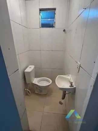 Imagem Sobrado reformado a venda com 02 suites . 105m² por R$ 371 mil