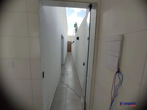 Imagem VENDO CASA DE 3/4 SENDO UMA SUITE NO SIM