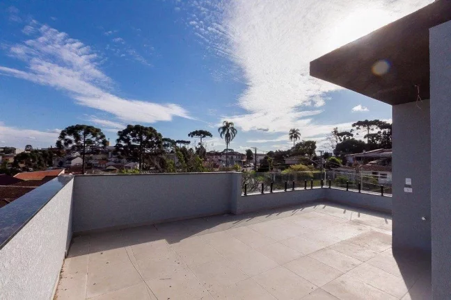 Imagem Sobrado Triplex Abranches