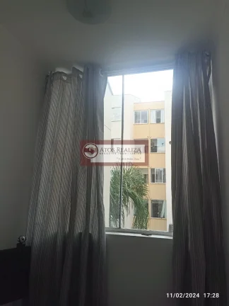 Imagem Vendo Oportunidade no Guarapiranga. Apartamento de 2 dormitórios, Sala, cozinha,Banheiro, área de serviço, 1 vaga de garagem, por R$. 150.000, aceita carro e moto como parte de pagamento, próximo ao parque Guarapiranga. Oportunidade.