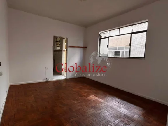 Imagem Apartamento com 1 dormitório no Embaré em Santos por R$ 270.000,00