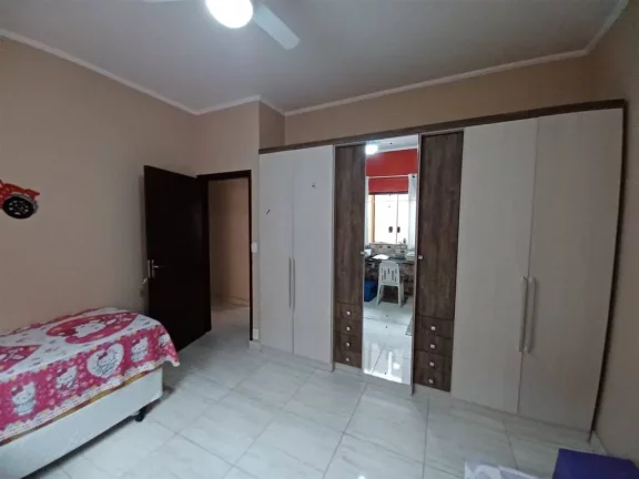Imagem Casa com 3 dorms, Caiçara, Praia Grande - R$ 648 mil, Cod: 2641