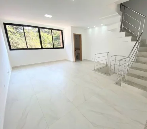 Casa Duplex em Belo Horizonte